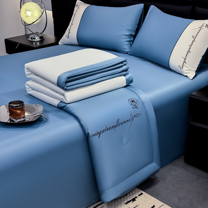 91家纺网 家纺一手货源 找家纺 （总）卡罗兰 2025新款水洗真丝夏凉被空调被拼接款手工包边浪漫花语系列