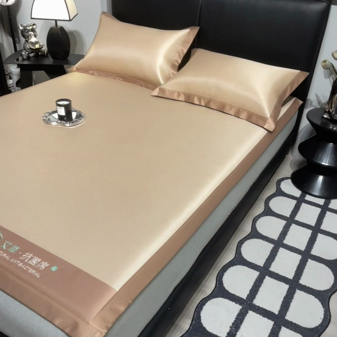 91家纺网 家纺一手货源 找家纺 全季家居 2025新款5A加厚加密艾草碳光席冰丝席 床席-奶咖