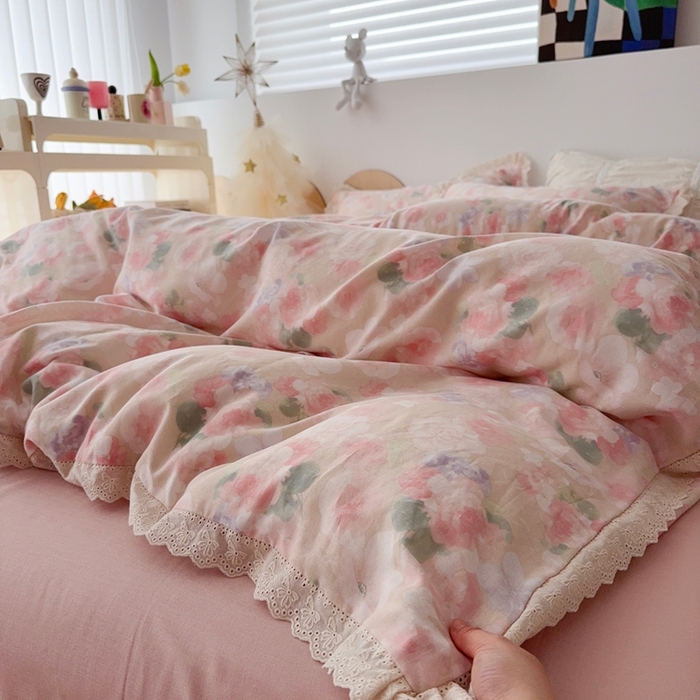 91家纺网 家纺一手货源 找家纺 于果 2025新款全棉双层纱花边款 潮汐月影