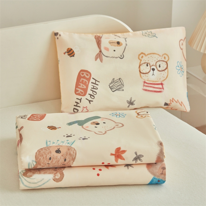 91家纺网 家纺一手货源 找家纺 艾佳宝贝 2025A类儿童全棉多功能单被套可拆式夏被四季被子 憨憨萌熊