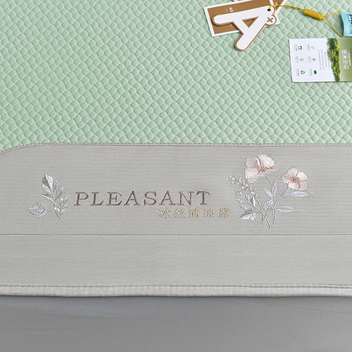 91家纺网 家纺一手货源 找家纺 小牛席业 2025新款3D按摩-鲜花清凉豆豆席系列（床笠款） 绿色