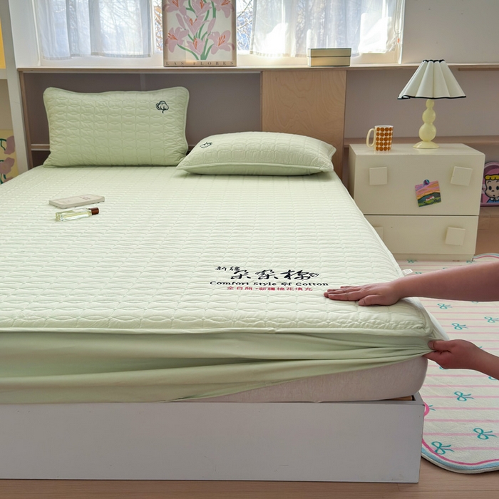 91家纺网 家纺一手货源 找家纺 （总）云雀 2025新款A类加棉刺绣棉花床笠+盖毯