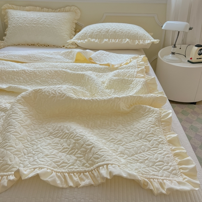 91家纺网 家纺一手货源 找家纺 乐卧家居 2026新款春夏轻氧自然系韩式透气薄款夏被空调被子-曼尼 曼尼-黄色