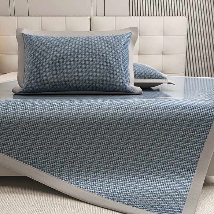 91家纺网 家纺一手货源 找家纺 欧邦 2025春夏新款水某星同款斜纹提花冰丝席三件套 凉席款-深蓝