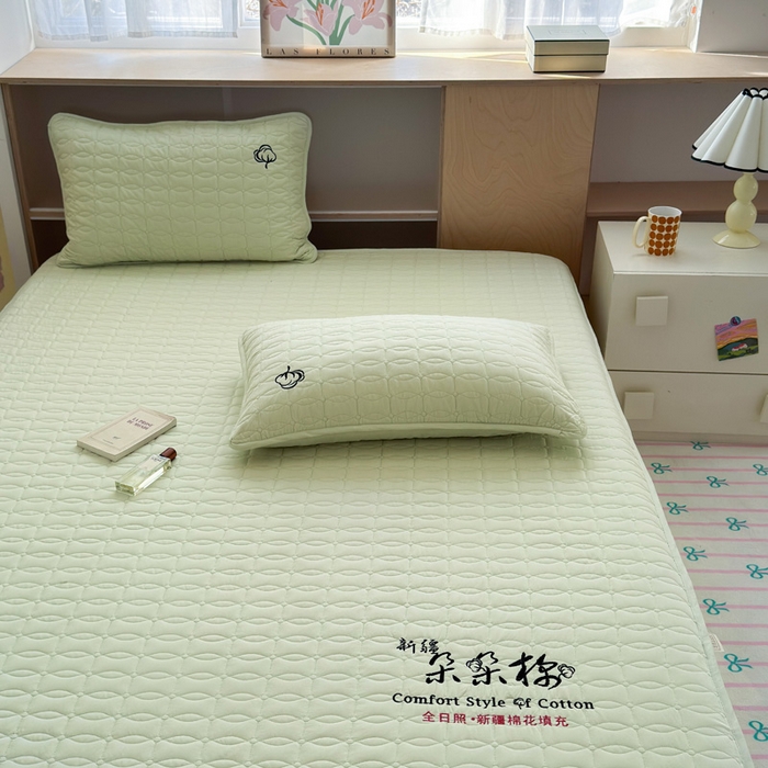 91家纺网 家纺一手货源 找家纺 （总）云雀 2025新款A类加棉刺绣棉花床笠+盖毯