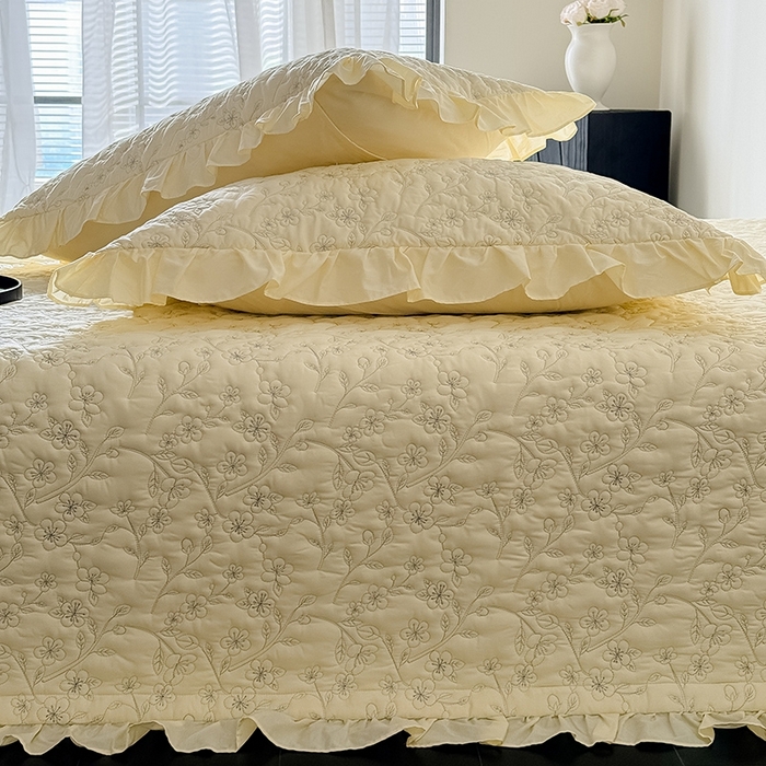 91家纺网 家纺一手货源 找家纺 佳汐蓝家纺2025春夏新品60天丝夹棉床盖多用 素客-新月黄