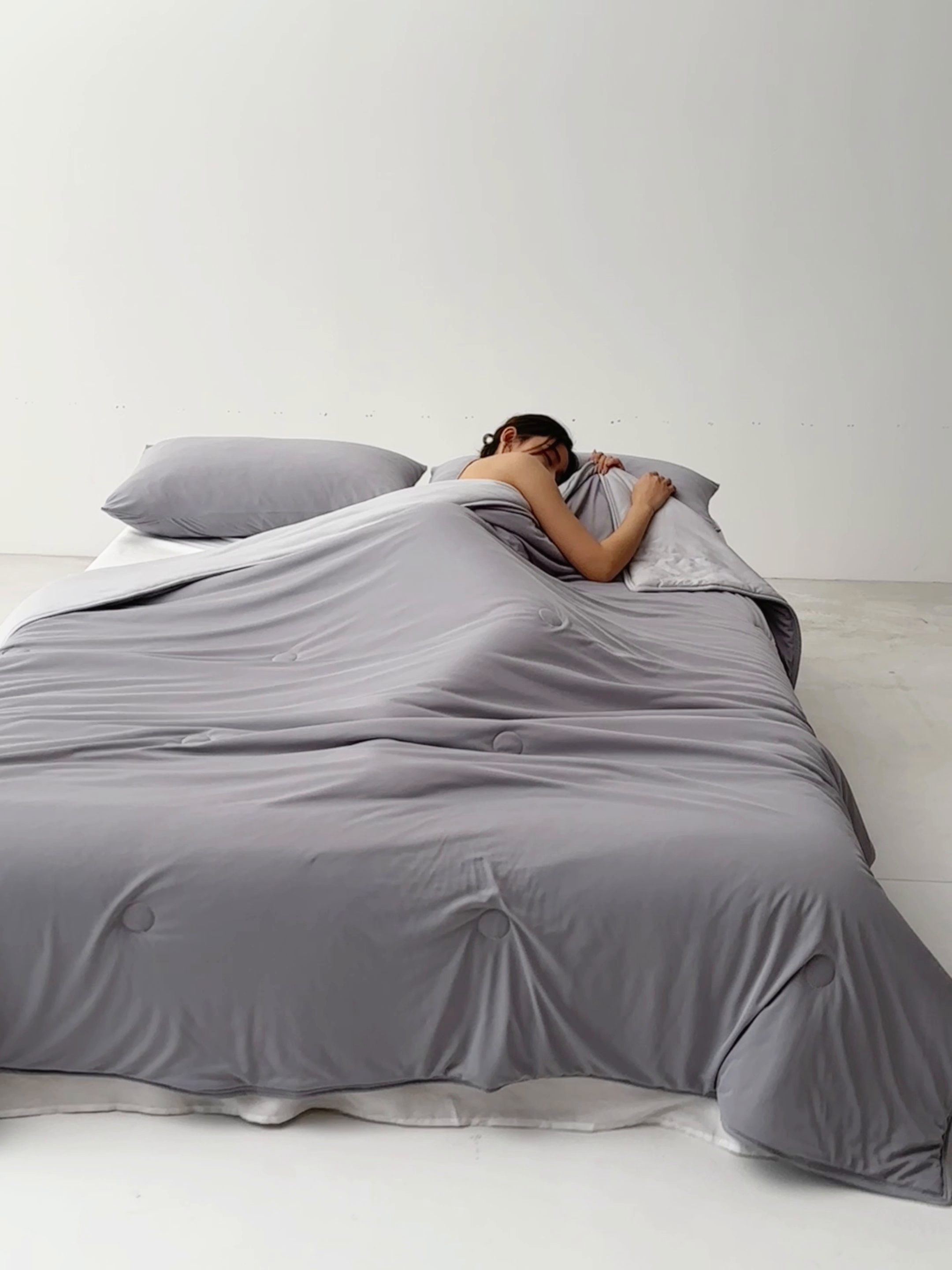 91家纺网 家纺一手货源 找家纺 （总）欧邦 2025春夏新款Pro+深睡双面用锦纶夏被空调被