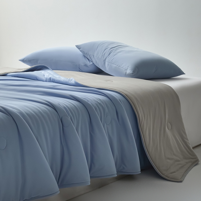 91家纺网 家纺一手货源 找家纺 欧邦 2025春夏新款Pro+深睡双面用锦纶夏被空调被 雾蓝