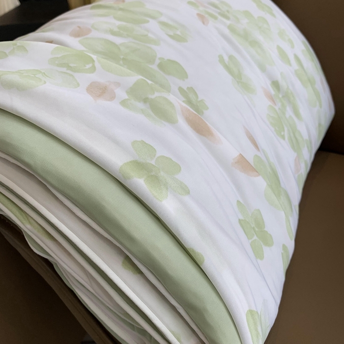 91家纺网 家纺一手货源 找家纺 奈萝家纺 2025新款A类凉感丝小凉皮夏被可机洗夏被新品空调被 清凉一夏绿