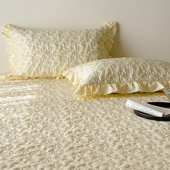 91家纺网 家纺一手货源 找家纺 佳汐蓝家纺2025春夏新品60天丝夹棉床盖多用 素客-新月黄