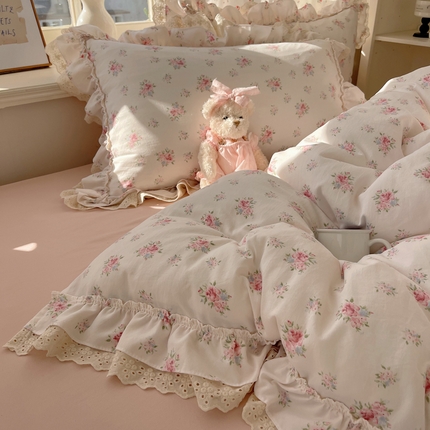 91家纺网 家纺一手货源 找家纺 （总）轻奢坊 2025新款双层纱双层蕾丝花边四件套