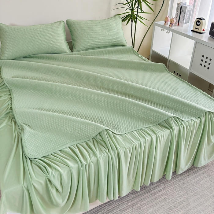 91家纺网 家纺一手货源 找家纺 许林2025新款凉豆豆床裙 北欧绿