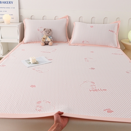 91家纺网 家纺一手货源 找家纺 （总）梦之星  2025新款凉豆豆凉席床席款三件套