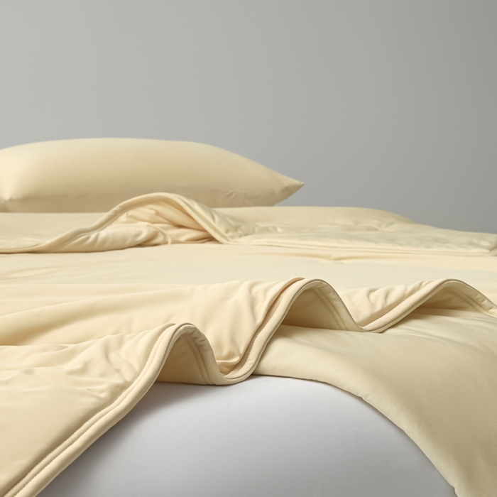 91家纺网 家纺一手货源 找家纺 欧邦 2025春夏新款Pro+深睡双面用锦纶夏被空调被 夕阳黄