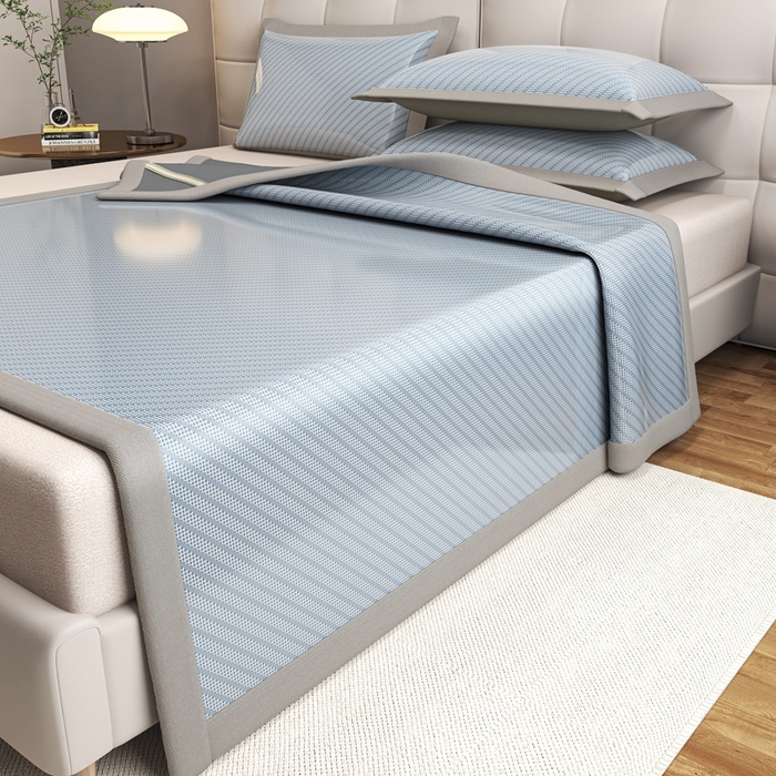 91家纺网 家纺一手货源 找家纺 欧邦 2025春夏新款水某星同款斜纹提花冰丝席三件套 凉席款-水蓝