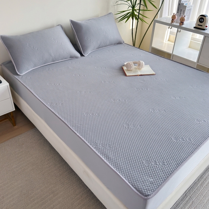 91家纺网 家纺一手货源 找家纺 许林2025新款凉豆豆床席 简约灰