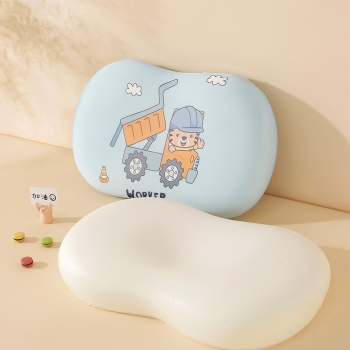 91家纺网 家纺一手货源 找家纺 温蔓2025新款冰感丝卡通印花猫肚枕 月亮玩偶绿35*55加内胆