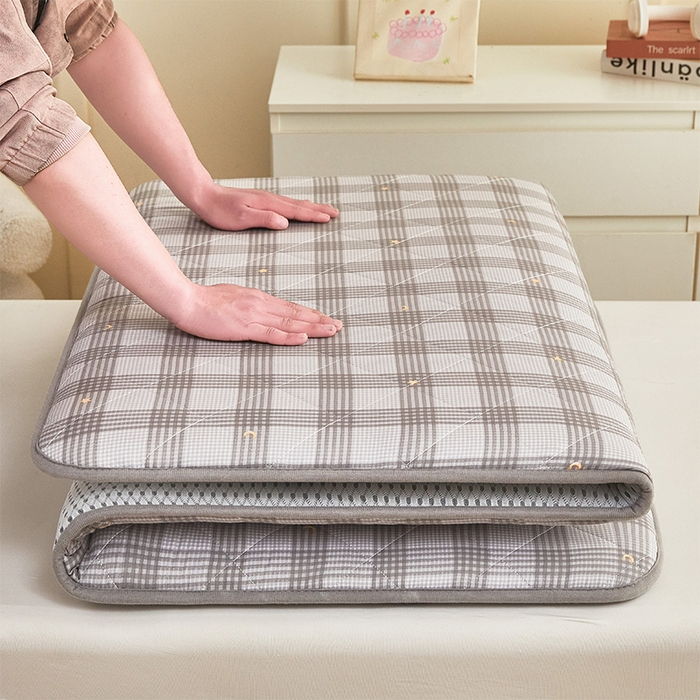 91家纺网 家纺一手货源 找家纺 丽诺床垫 2025新款全棉抗菌三明治学生床垫 兰诺