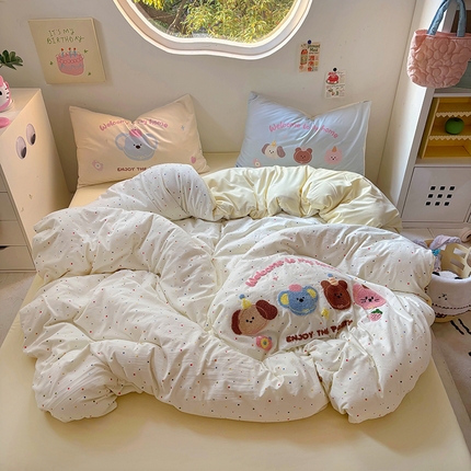 91家纺网 家纺一手货源 找家纺 （总）茉礼 2025新款云朵棉毛巾绣印花四件套