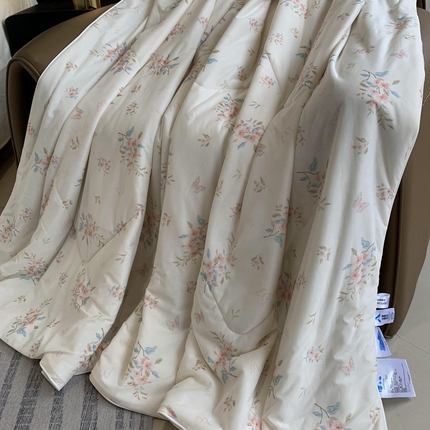 奈萝家纺 2025新款A类凉感丝小凉皮夏被可机洗夏被新品空调被 桃花朵朵