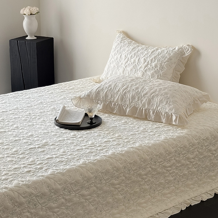 91家纺网 家纺一手货源 找家纺 佳汐蓝家纺2025春夏新品60天丝夹棉床盖多用 素客-奶油白