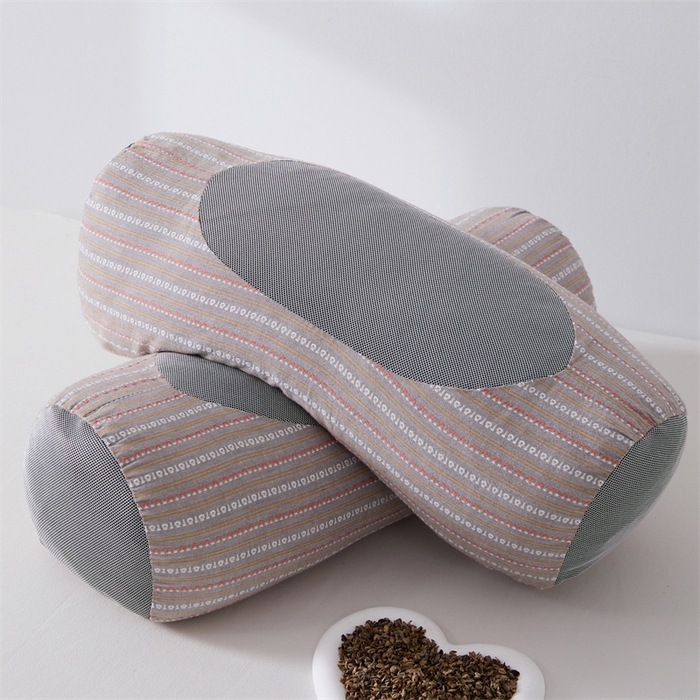 91家纺网 家纺一手货源 找家纺 大熊枕芯2025新款3d条纹荞麦枕 元宝荞麦枕-咖45*15cm