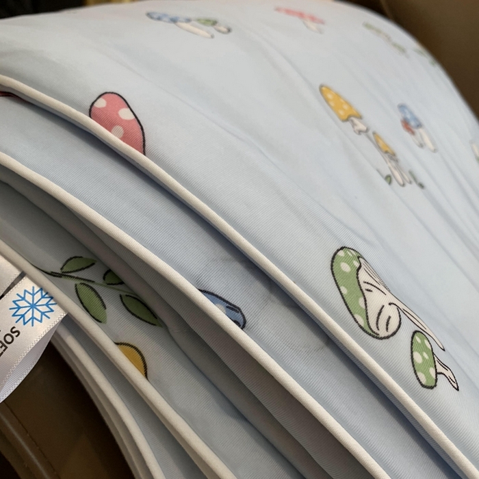 91家纺网 家纺一手货源 找家纺 奈萝家纺 2025新款A类凉感丝小凉皮夏被可机洗夏被新品空调被 小蘑菇