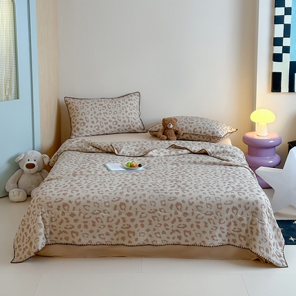 91家纺网 家纺一手货源 找家纺 （总）三朵家纺 2025春夏新款全棉纯棉双层绉绉纱三角针夏被夏凉被空调被