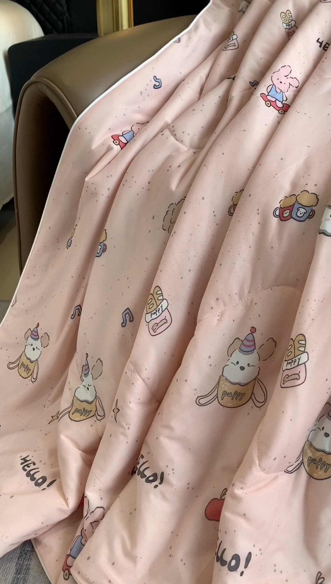 91家纺网 家纺一手货源 找家纺 奈萝家纺 2025新款A类凉感丝小凉皮夏被可机洗夏被新品空调被 小兔粉