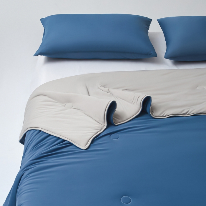 91家纺网 家纺一手货源 找家纺 欧邦 2025春夏新款Pro+深睡双面用锦纶夏被空调被 深海蓝