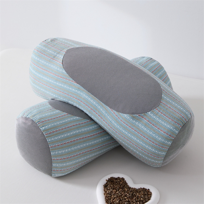 91家纺网 家纺一手货源 找家纺 大熊枕芯2025新款3d条纹荞麦枕 元宝荞麦枕-蓝45*15cm