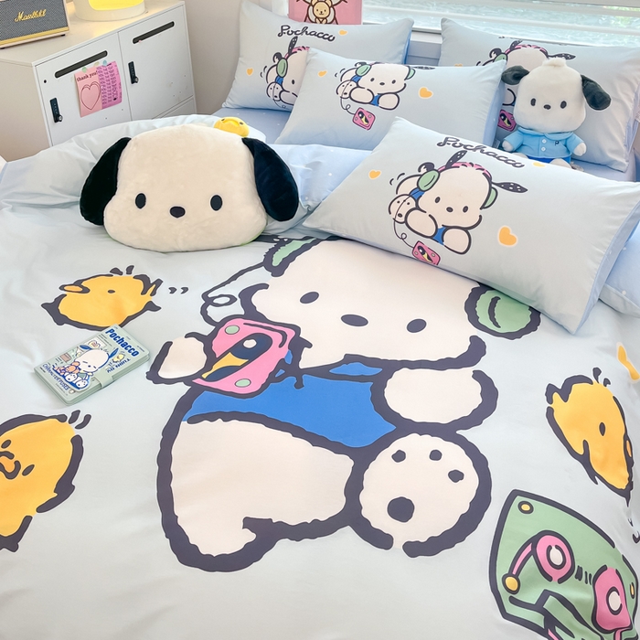 91家纺网 家纺一手货源 找家纺 暮思家居 2025新款正版授权三丽鸥大阪全棉数码印花纯棉四件套系列-第三批(专版花型) 大版-音乐帕恰狗