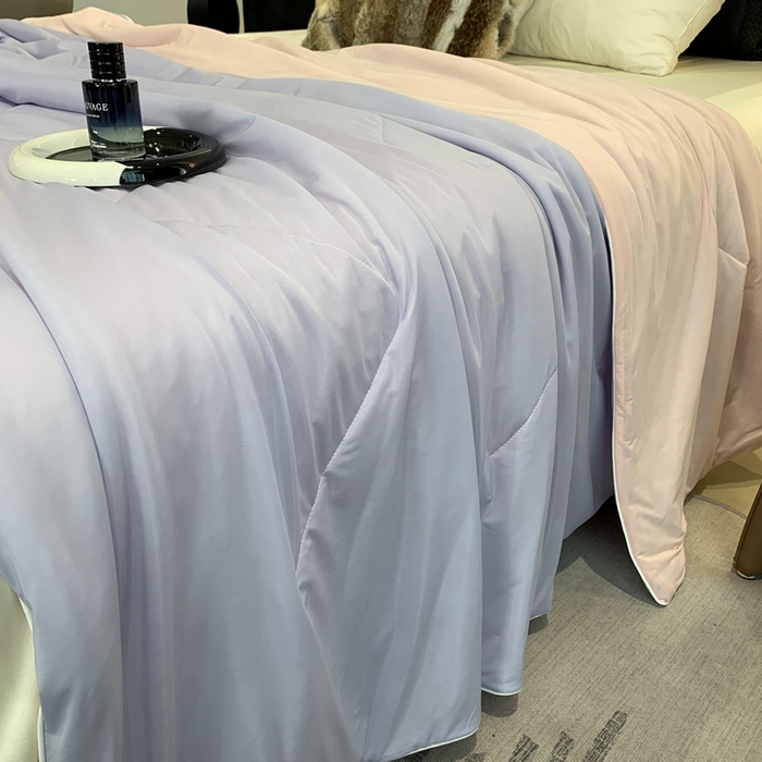 91家纺网 家纺一手货源 找家纺 奈萝家纺 2025新款A类凉感丝小凉皮夏被可机洗夏被新品空调被 芋泥波波