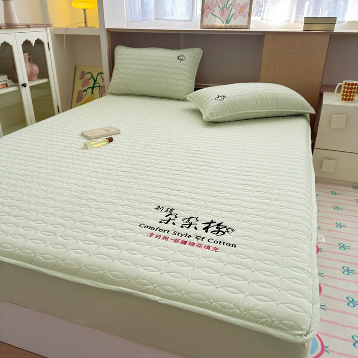 91家纺网 家纺一手货源 找家纺 （总）云雀 2025新款A类加棉刺绣棉花床笠+盖毯