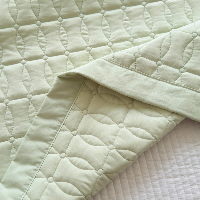 91家纺网 家纺一手货源 找家纺 云雀 2025新款A类加棉刺绣棉花床笠+盖毯 棉花盖毯-豆绿