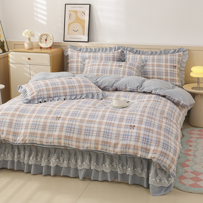 91家纺网 家纺一手货源 找家纺 铠畅  2025新款法式花边云朵棉床盖款夏被四件套 格兰情调