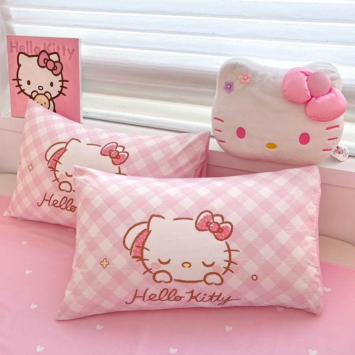 91家纺网 家纺一手货源 找家纺 暮思家居 2025新款正版授权三丽鸥大阪全棉数码印花纯棉四件套系列-第三批(专版花型) 大版-爱心KT