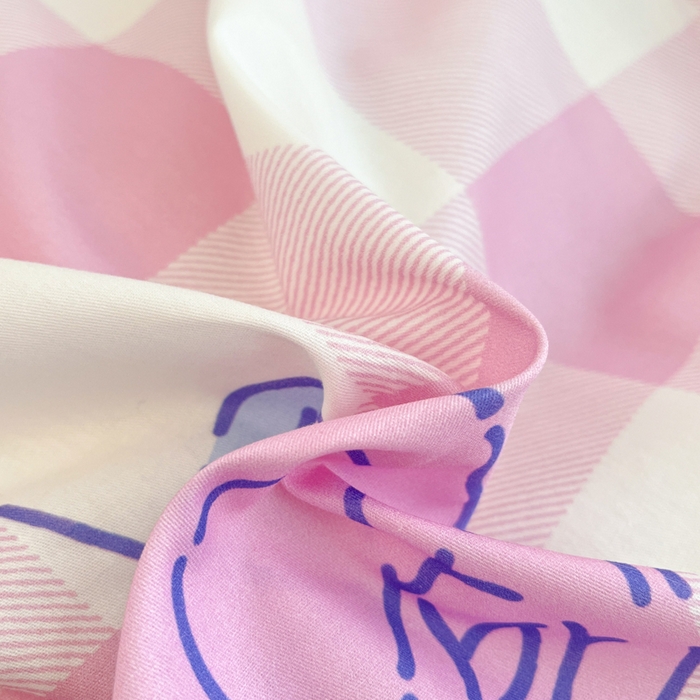 91家纺网 家纺一手货源 找家纺 暮思家居 2025新款正版授权三丽鸥大阪全棉数码印花纯棉四件套系列-第三批(专版花型) 大版-格子美乐蒂