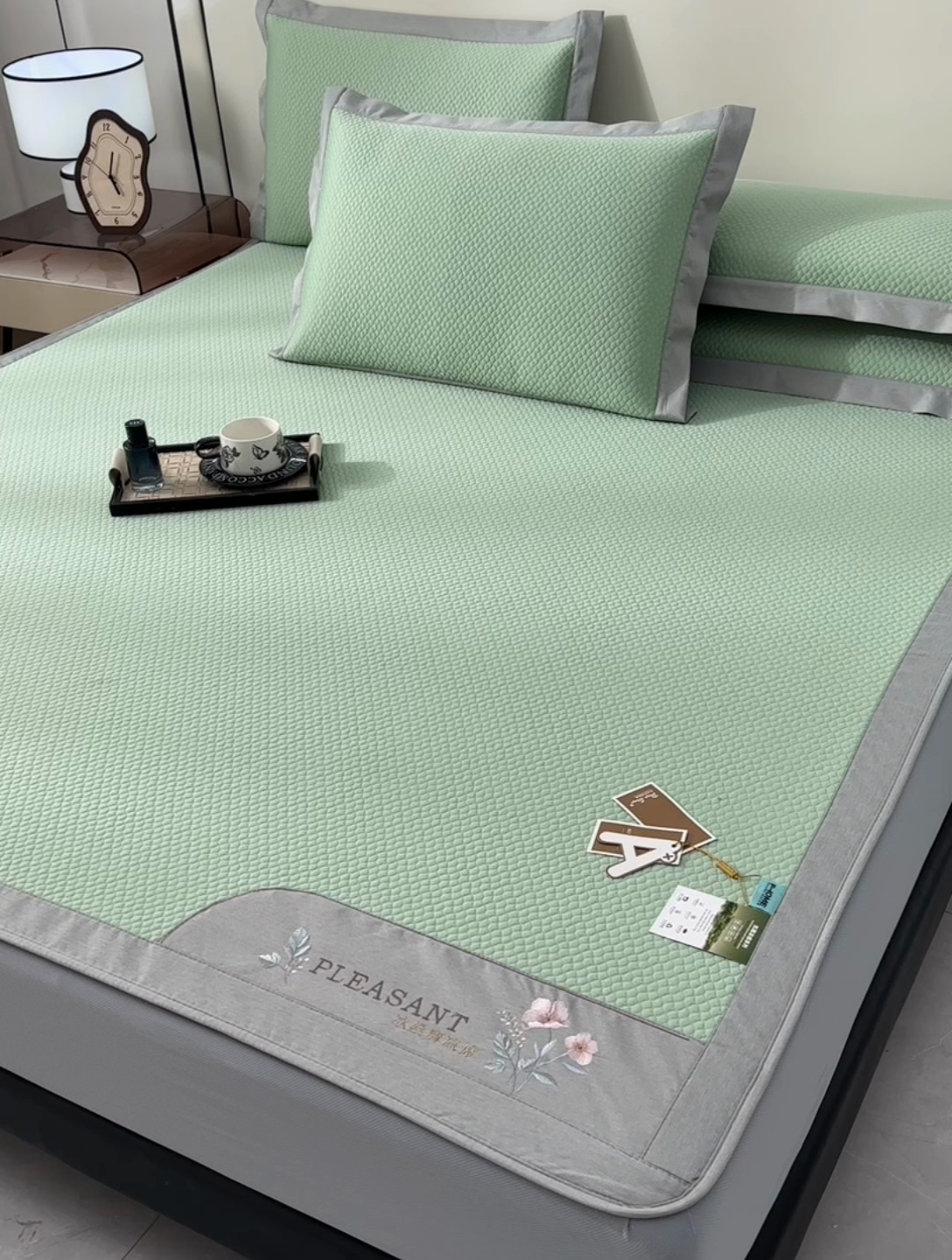 91家纺网 家纺一手货源 找家纺 小牛席业 2025新款3D按摩-鲜花清凉豆豆席系列（床笠款） 绿色