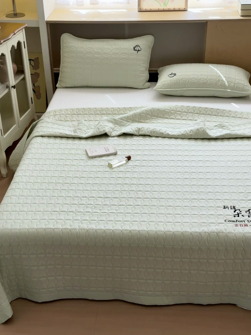 91家纺网 家纺一手货源 找家纺 云雀 2025新款A类加棉刺绣棉花床笠+盖毯 棉花床笠-豆绿