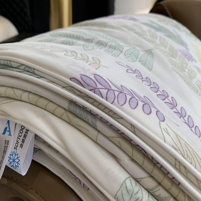 91家纺网 家纺一手货源 找家纺 奈萝家纺 2025新款A类凉感丝小凉皮夏被可机洗夏被新品空调被 热带雨林