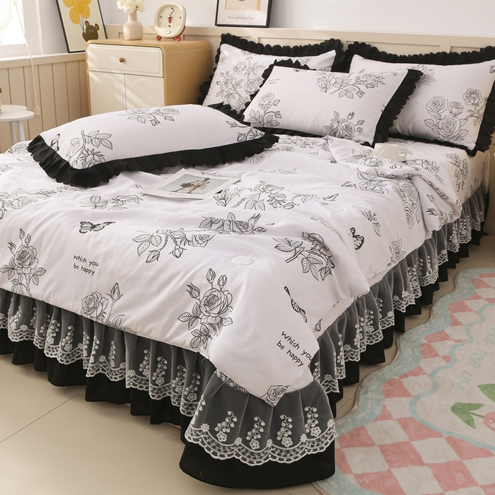 91家纺网 家纺一手货源 找家纺 铠畅  2025新款法式花边云朵棉床盖款夏被四件套 暗香