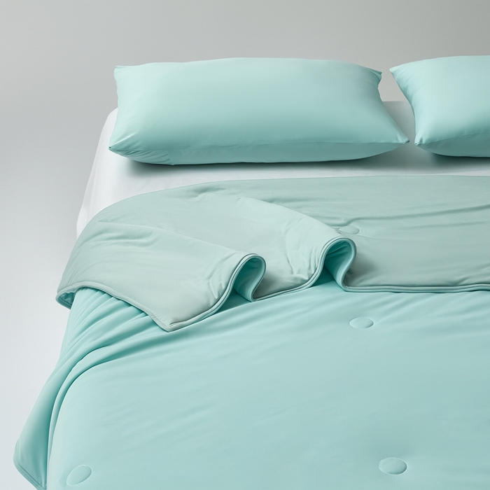 91家纺网 家纺一手货源 找家纺 欧邦 2025春夏新款Pro+深睡双面用锦纶夏被空调被 明月绿