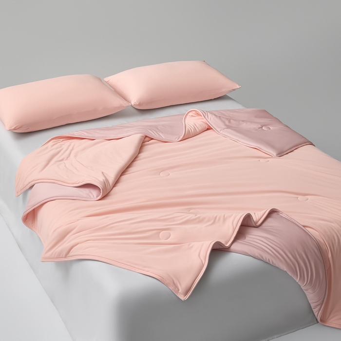 91家纺网 家纺一手货源 找家纺 欧邦 2025春夏新款Pro+深睡双面用锦纶夏被空调被 仲夏粉