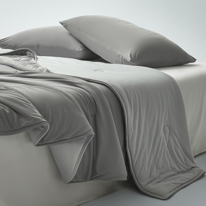 91家纺网 家纺一手货源 找家纺 欧邦 2025春夏新款Pro+深睡双面用锦纶夏被空调被 伯爵灰