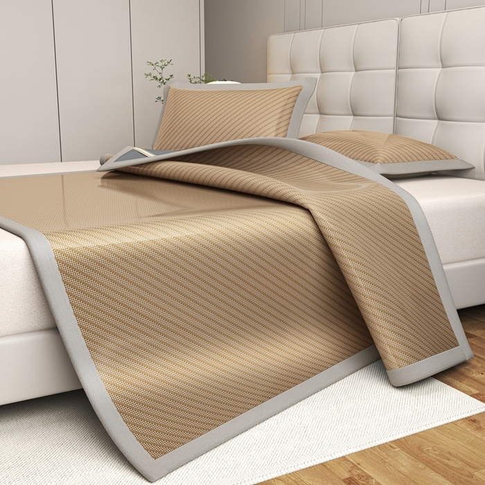 91家纺网 家纺一手货源 找家纺 欧邦 2025春夏新款水某星同款斜纹提花冰丝席三件套 凉席款-深咖