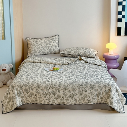 91家纺网 家纺一手货源 找家纺 （总）三朵家纺 2025春夏新款全棉纯棉双层绉绉纱三角针夏被夏凉被空调被