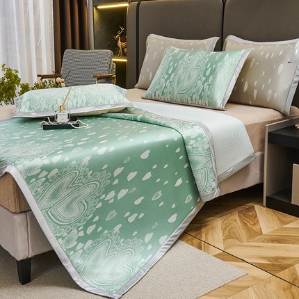 91家纺网 家纺一手货源 找家纺 悦织湾家纺2025新款三明治碳光提花冰藤席三件套2025新款夏凉席冰丝席子藤席轻奢时尚电商直播热销款 爱心-绿