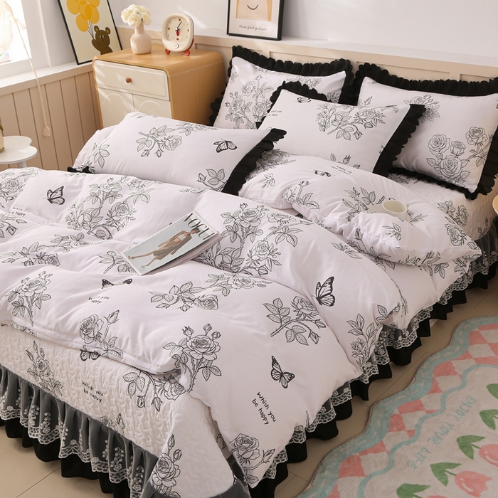 91家纺网 家纺一手货源 找家纺 铠畅  2025新款法式花边云朵棉床盖款夏被四件套 暗香