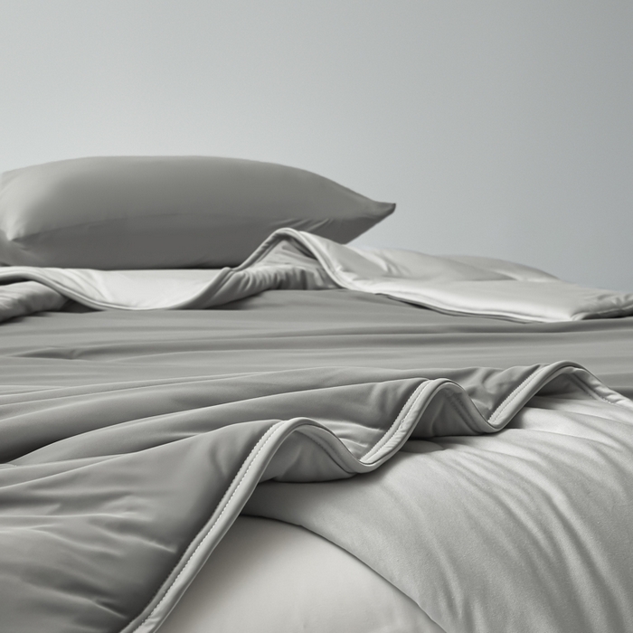 91家纺网 家纺一手货源 找家纺 （总）欧邦 2025春夏新款Pro+深睡双面用锦纶夏被空调被